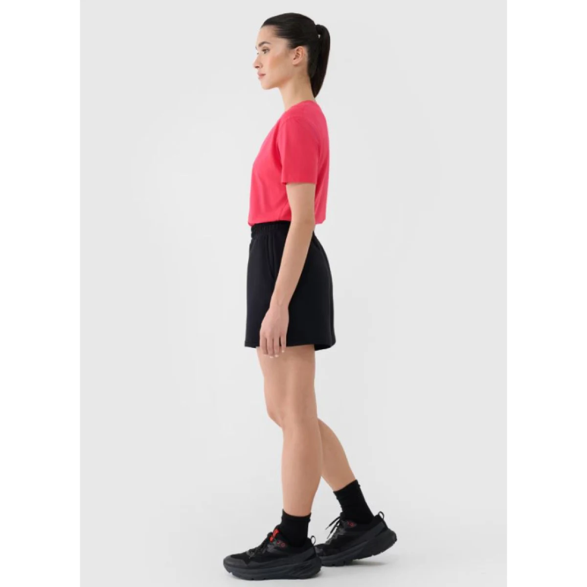 Dámske kraťasy 4F SHORTS CAS F540-20S-DEEP BLACK · záber 5