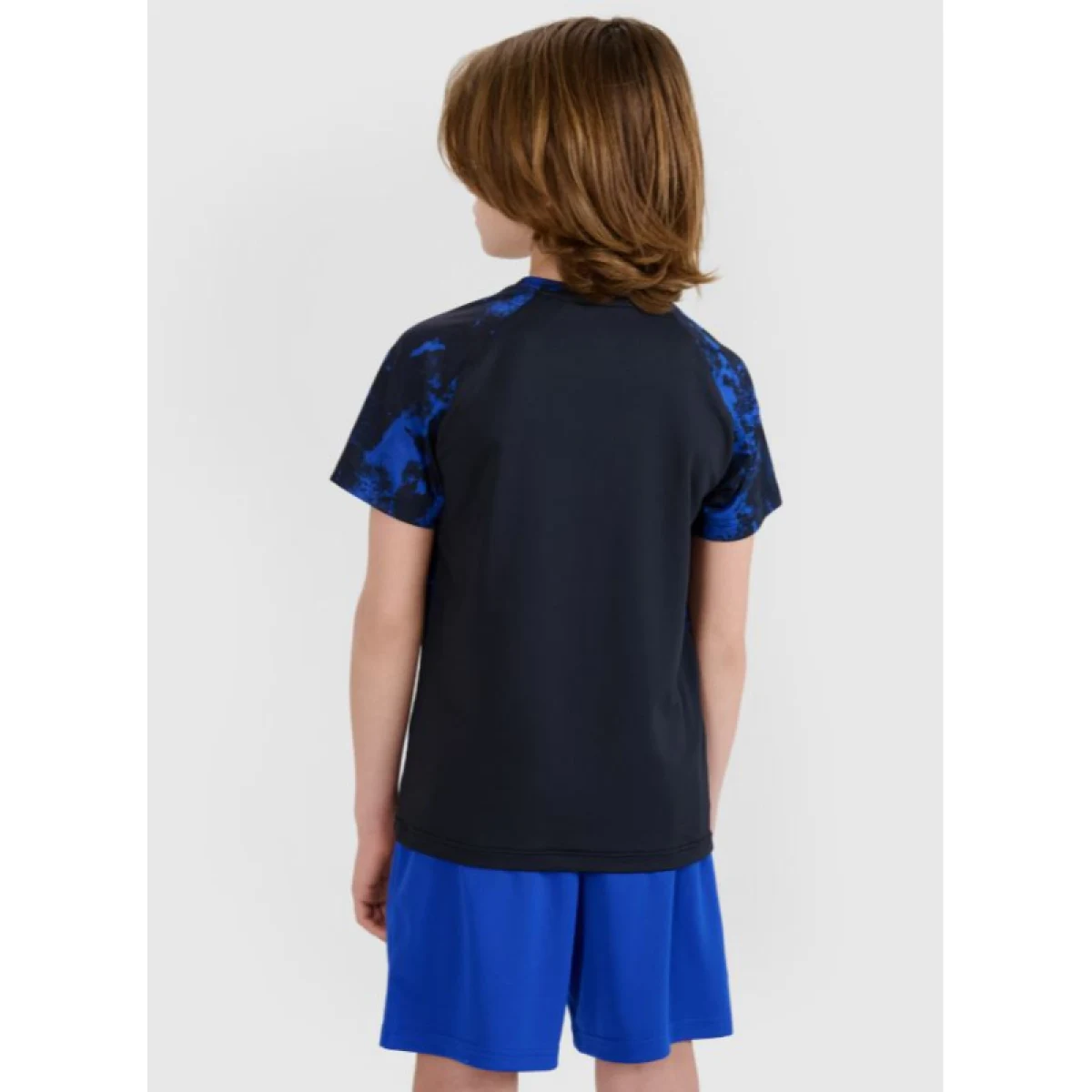 Chlapčenské tréningové tričko s krátkym rukávom 4F JUNIOR TSHIRT FNK M1210-92A MULTICOLOUR 2 ALLOVER · záber 3