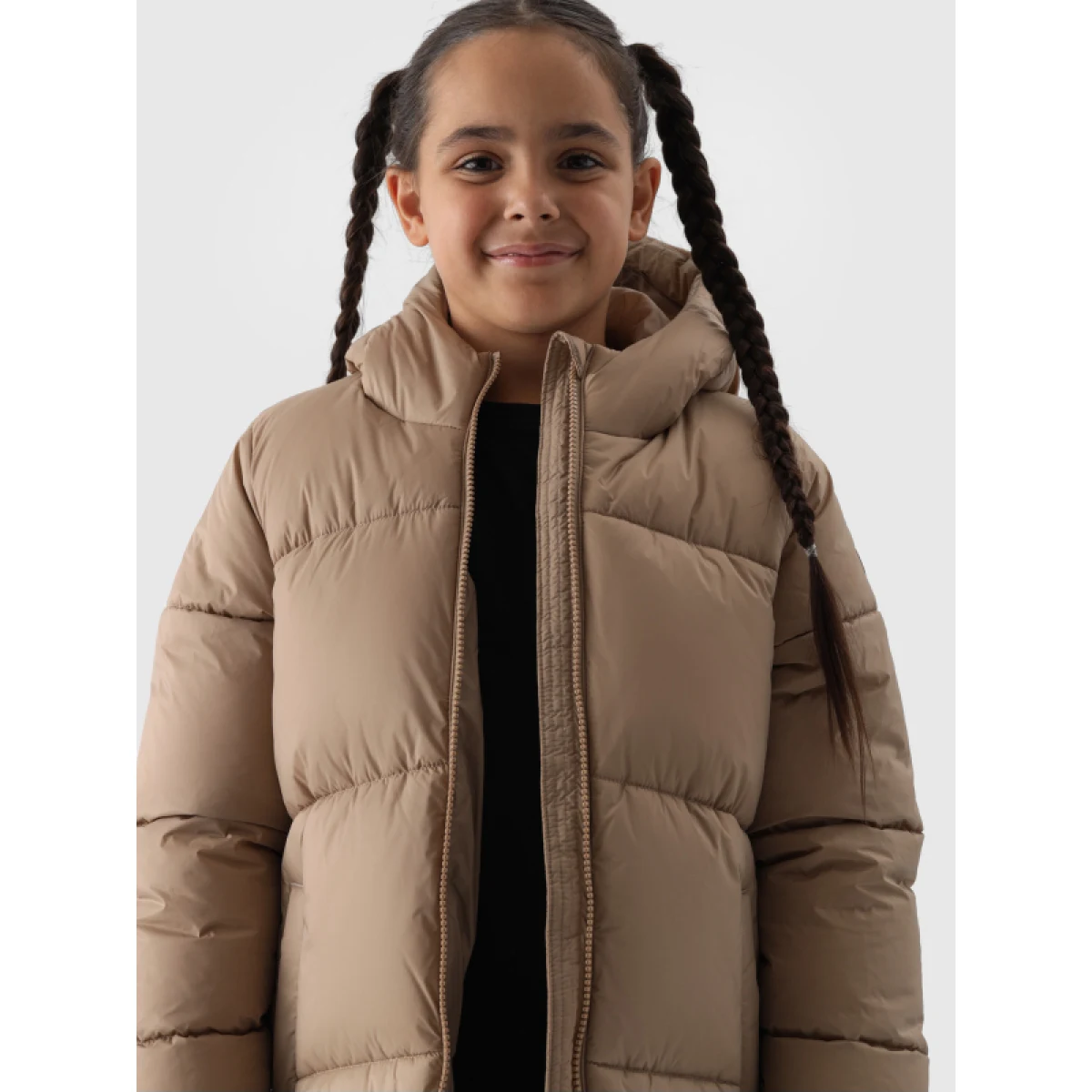 Dievčenská bunda 4F JUNIOR DOWN JACKET-JWAW24TDJAF455-83S-BEIGE · záber 3