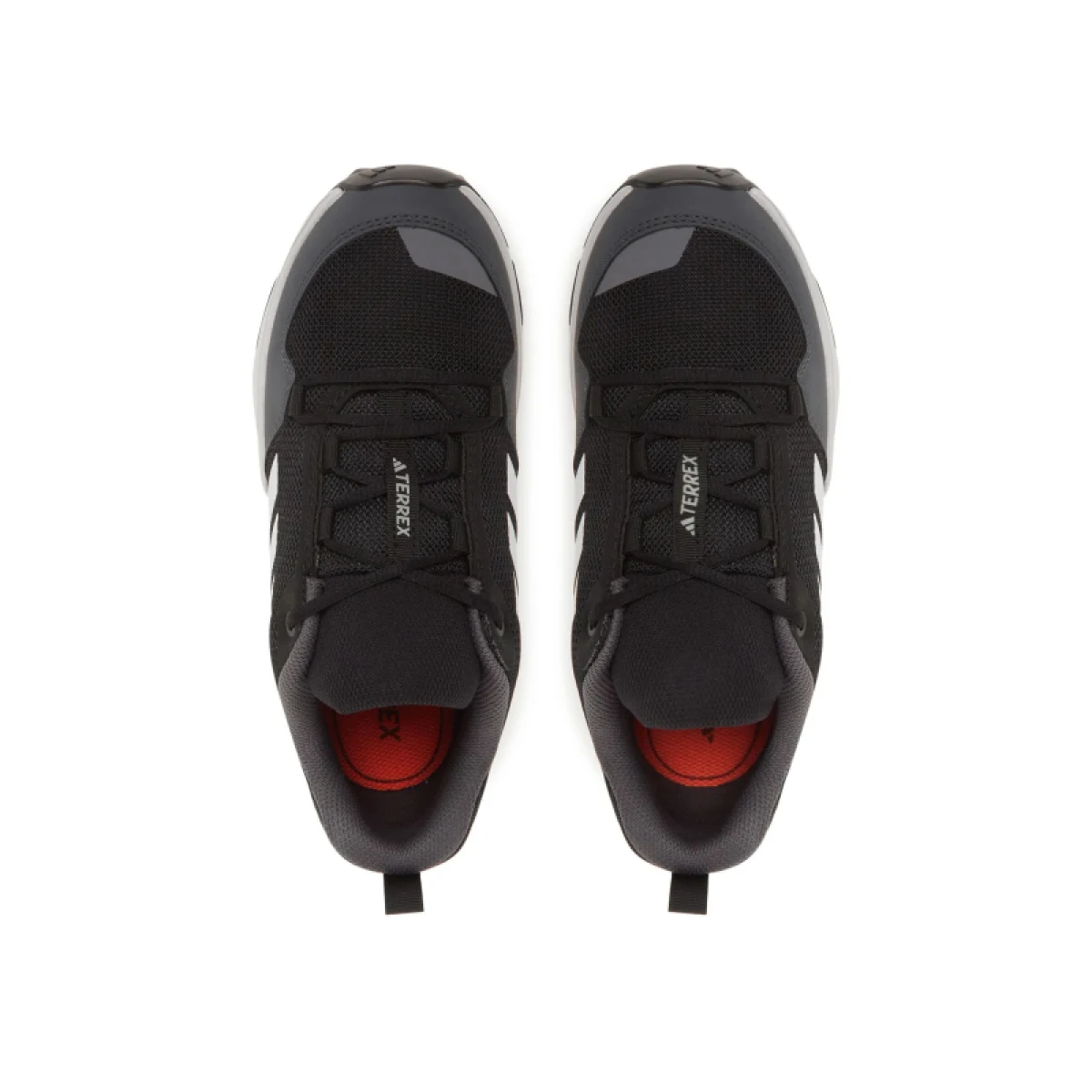 Juniorská nízka turistická obuv ADIDAS Terrex AX4S Jr core black grey two grey six · záber 4