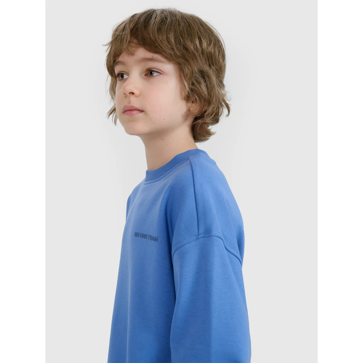 Chlapčenská mikina 4F JUNIOR SWEATSHIRT-JWSS25TSWSM1713-34S-BLUE · záber 2