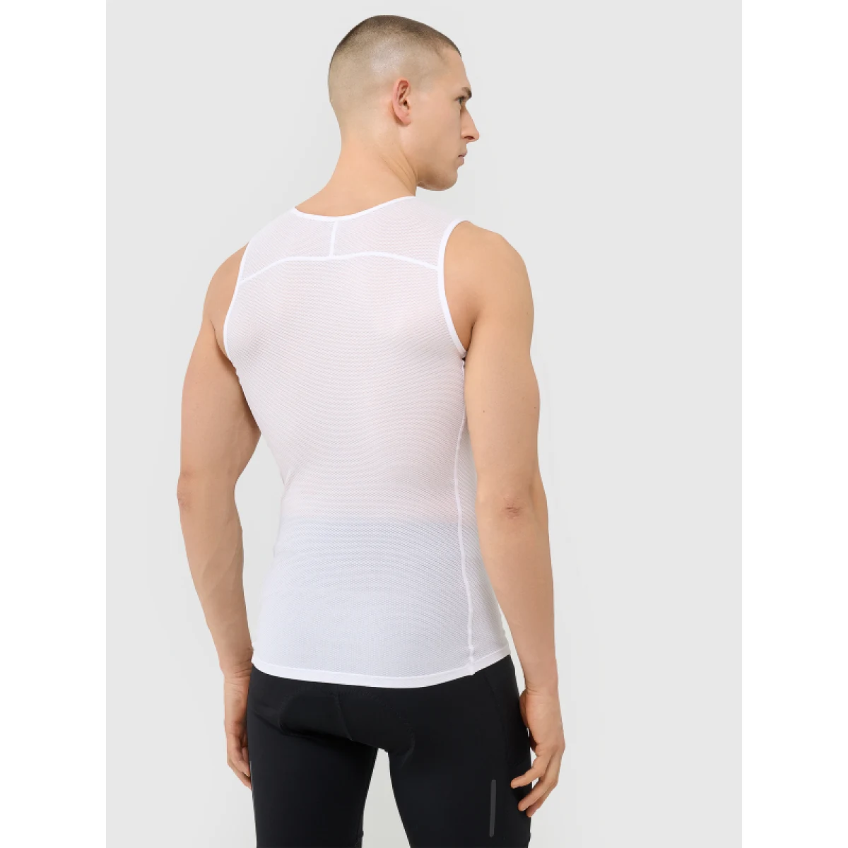 Pánske tréningové tričko bez rukávov 4F SLEEVELESS FNK-WSS25TFSLM433-11S-OFF WHITE · záber 3