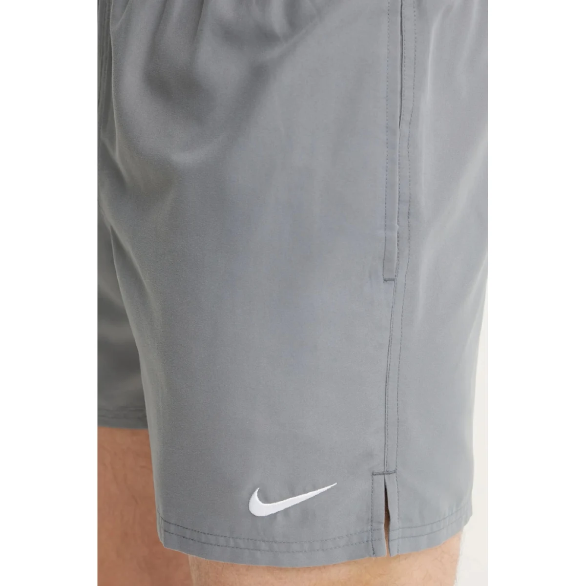 Pánske plavky NIKE SWIM ESSENTIAL 5 inch COOL GREY-COOL GREY · záber 5