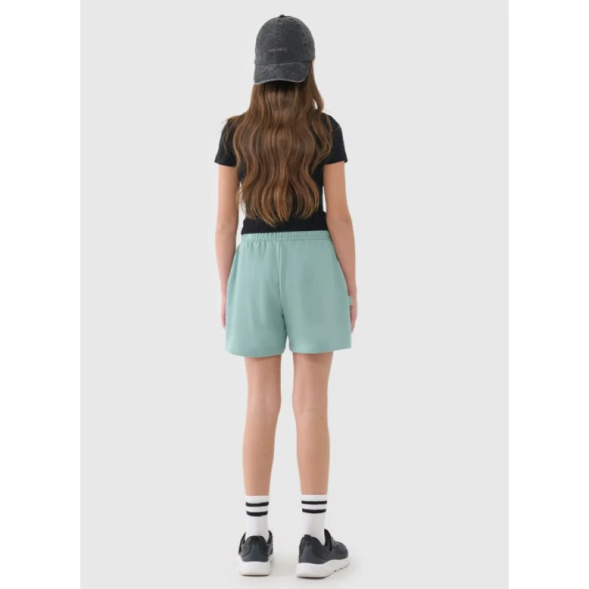 Dievčenské teplákové kraťasy 4F JUNIOR SHORTS CAS F470-47S-MINT · záber 4