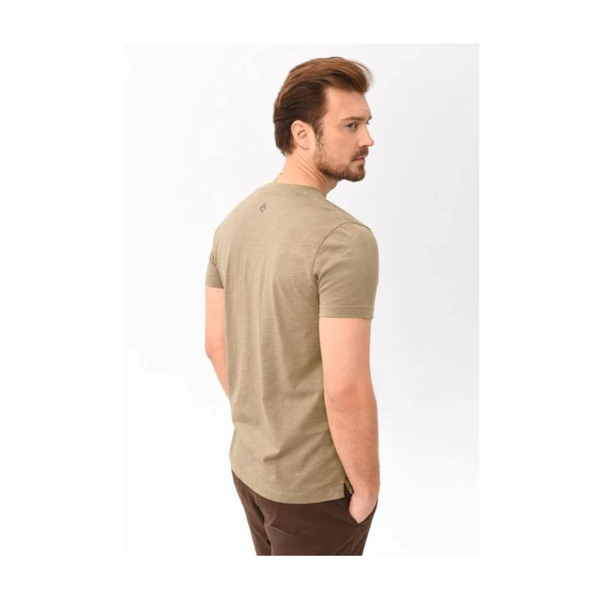 Pánske tričko s krátkym rukávom VOLCANO WARREN-102-BEIGE · záber 3