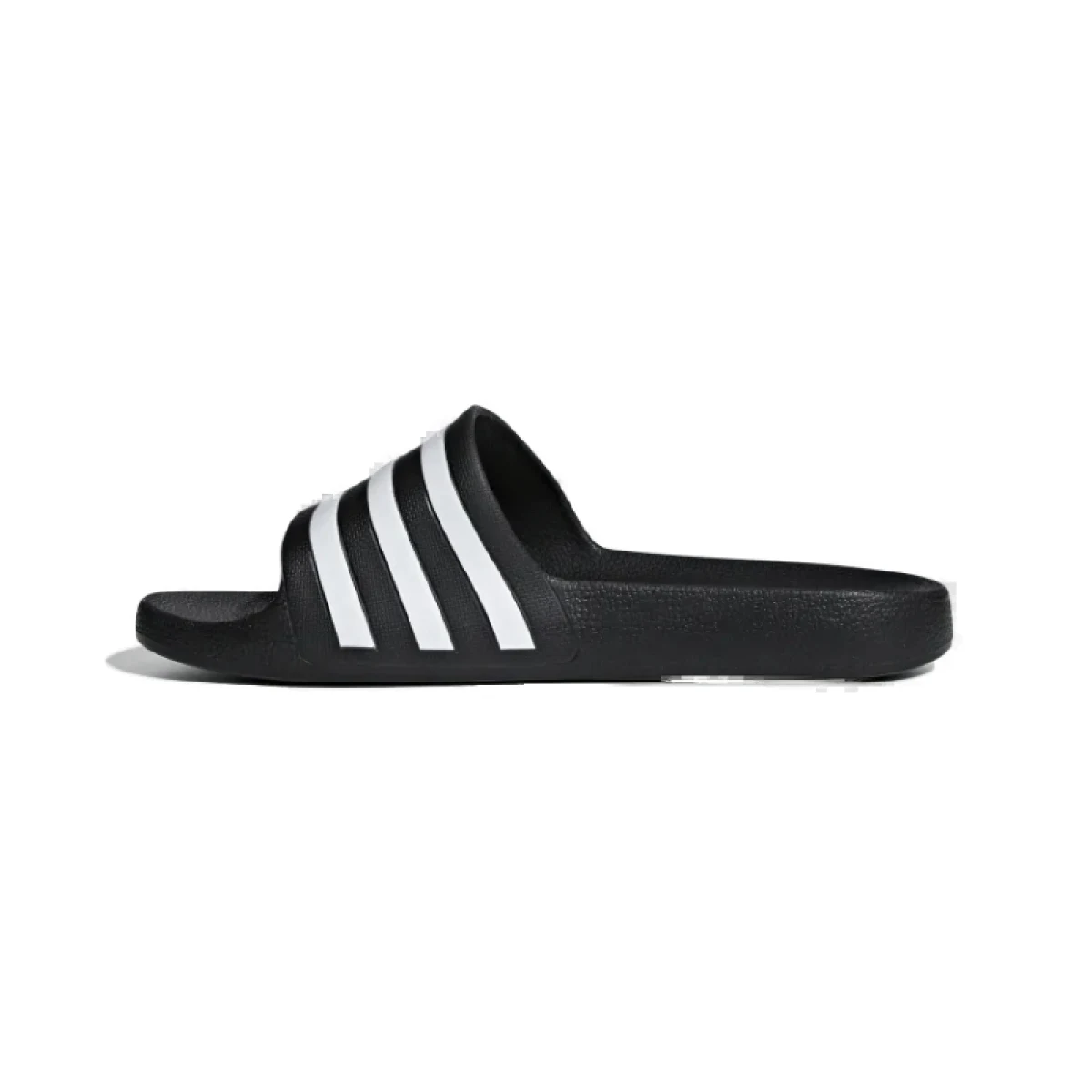 Šlapky (plážová obuv) ADIDAS Adilette Aqua U core black cloud white core black · záber 3