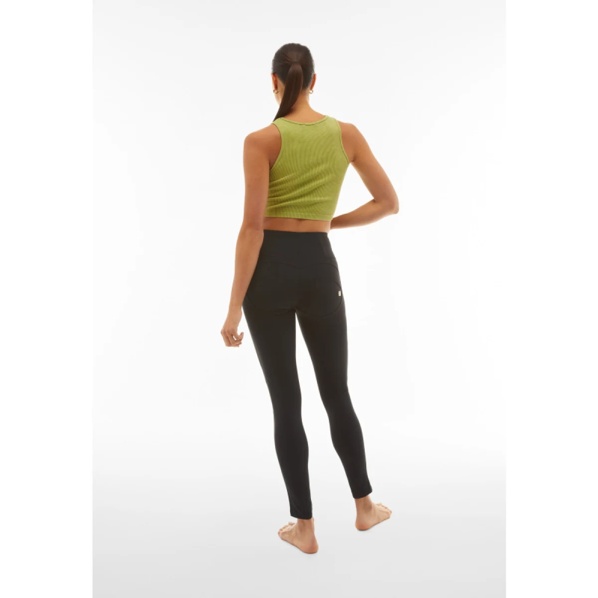 Dámske jeggings nohavice FREDDY WR.UP® bioactive fabric push-up skinny trousers with high waist-Black · záber 5