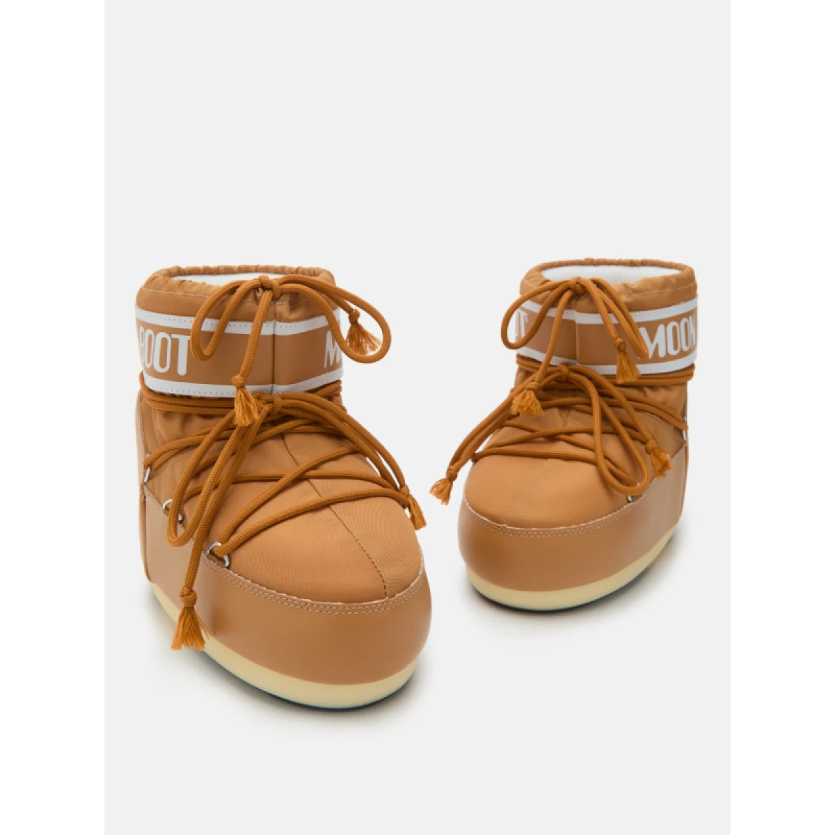 Členkové zimné topánky MOON BOOT MB ICON LOW NYLON, M008 COGNAC · záber 2