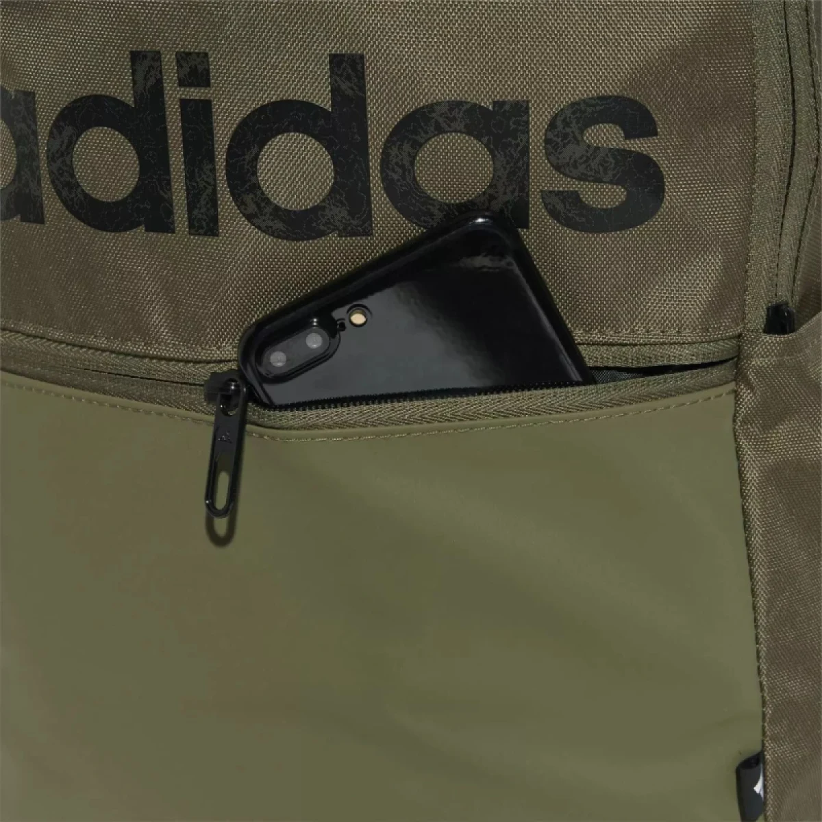 Batoh ADIDAS CLSC BP DAY OLISTR BLACK · záber 4