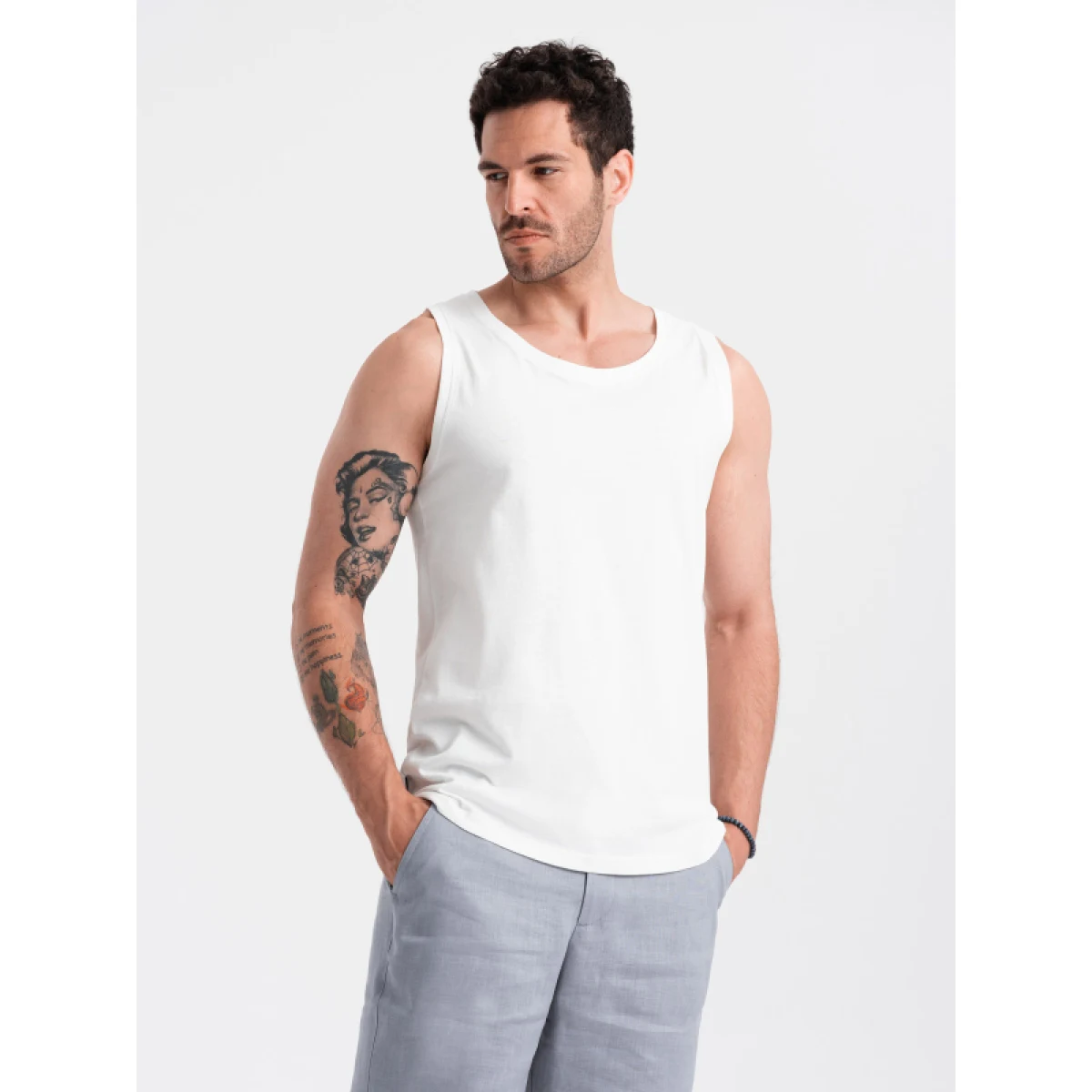 Pánske tričko s krátkym rukávom s v-výstrihom OMBRE Tank top OM-TSBT-0192 V-1 white · záber 2