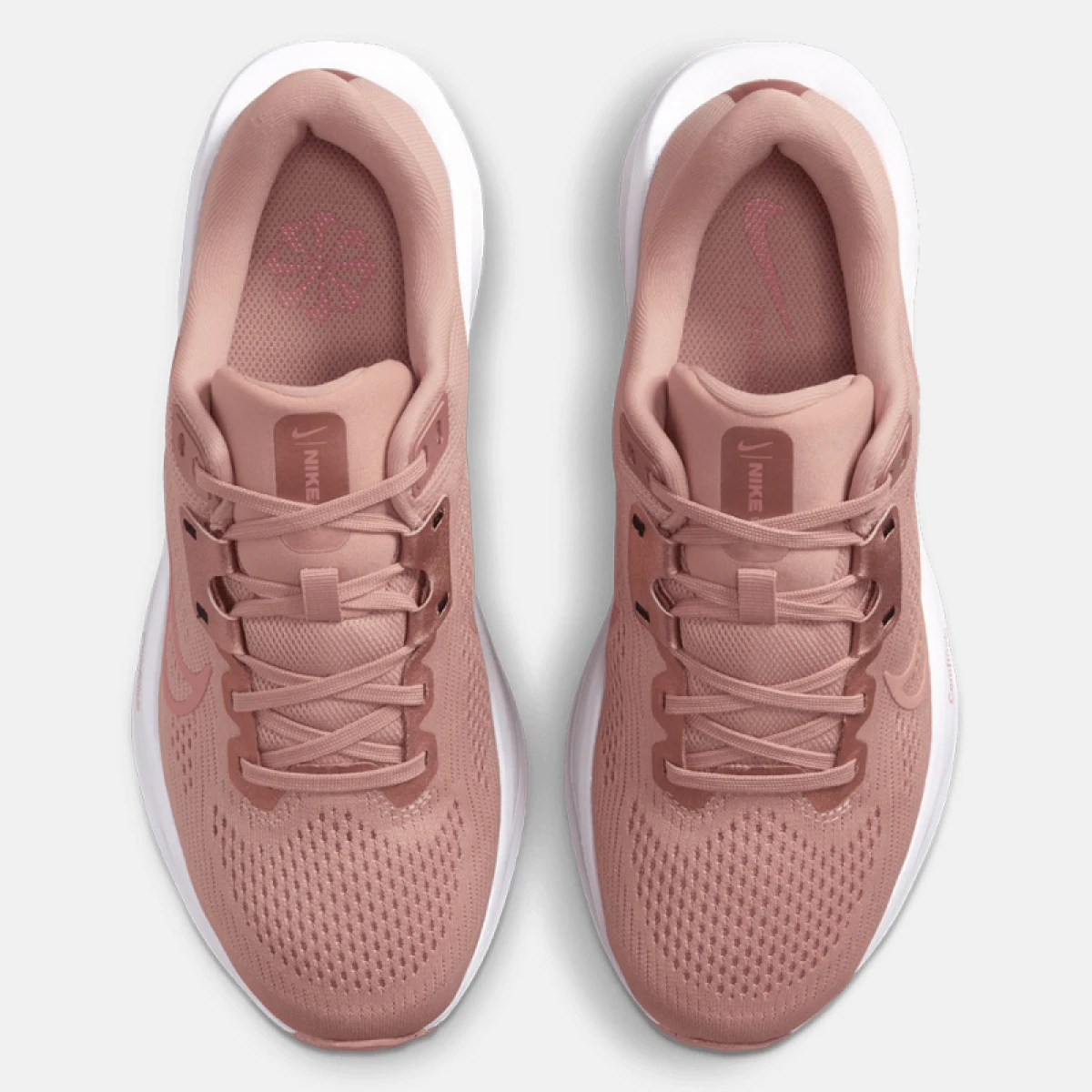 Dámska športová obuv (tréningová) NIKE Quest 6 W red bronze red stardust white · záber 5