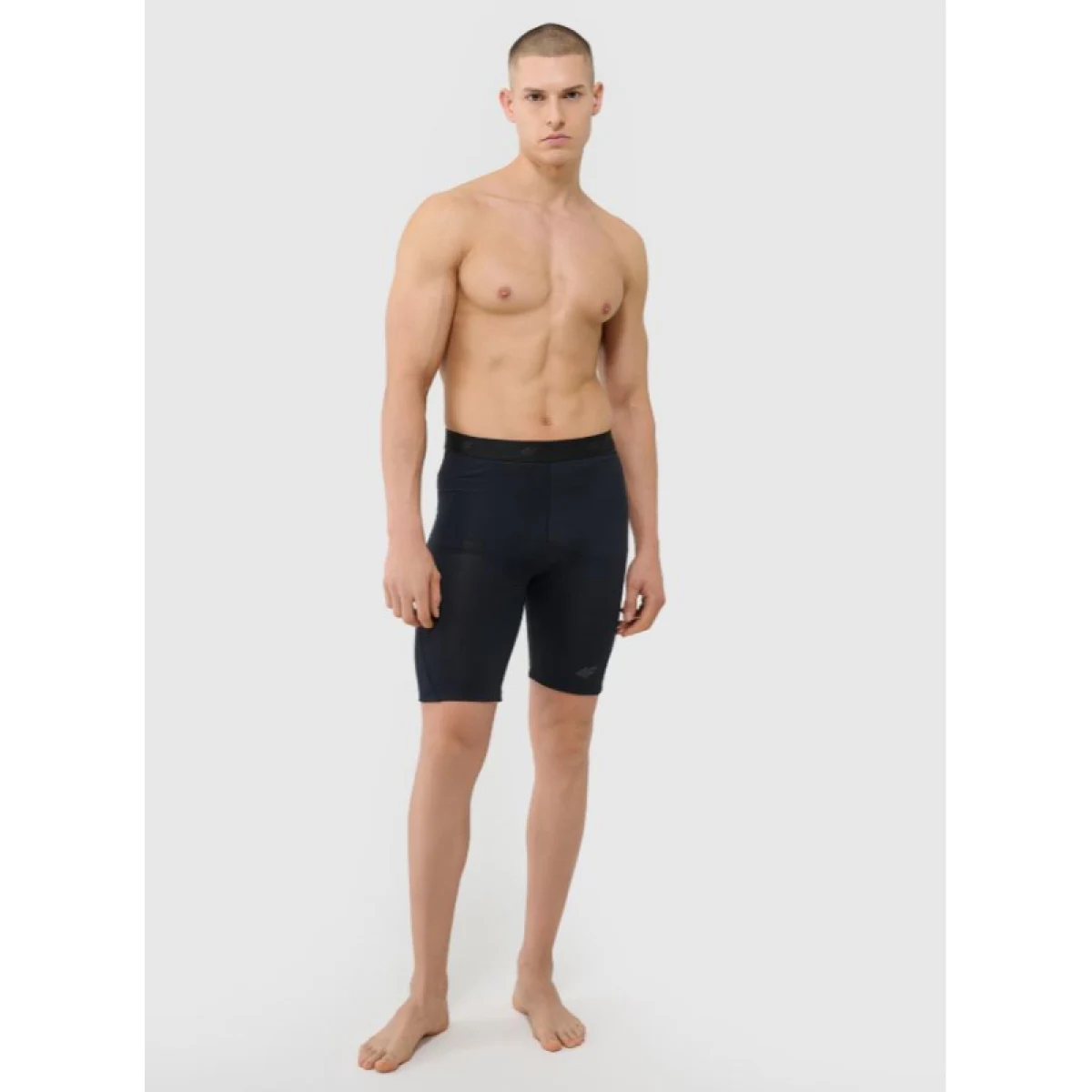 Pánske cyklistické nohavice 4F SHORT TIGHTS FNK-WSS25TFSTM031-20S-DEEP BLACK · záber 5