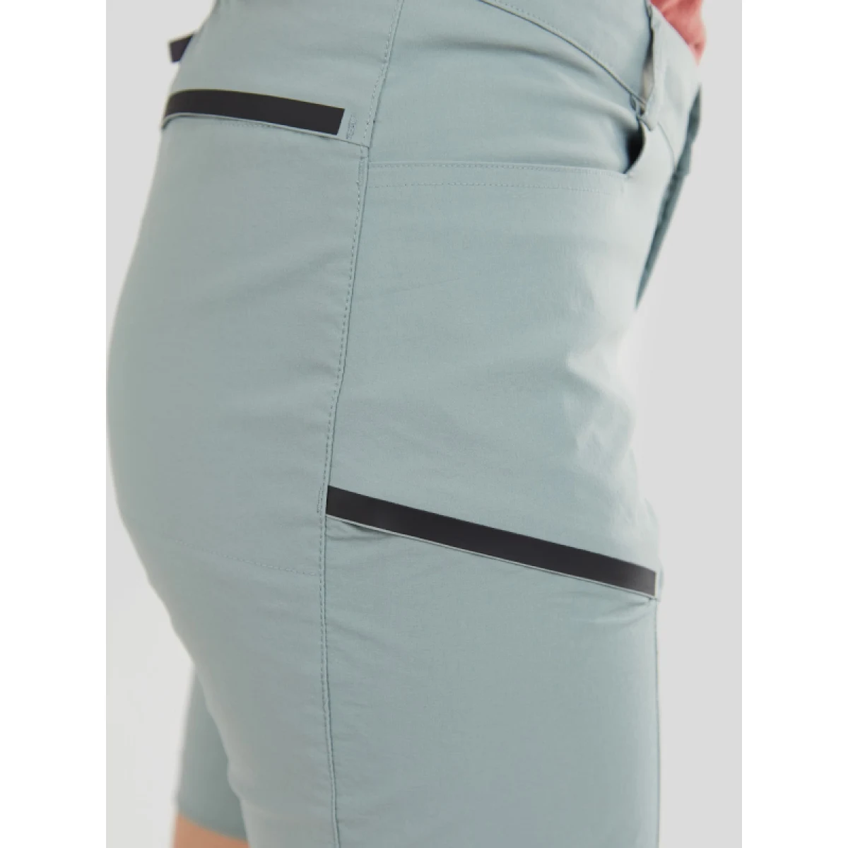 Dámske turistické kraťasy FUNDANGO Azua Active Short-524-mint · záber 5