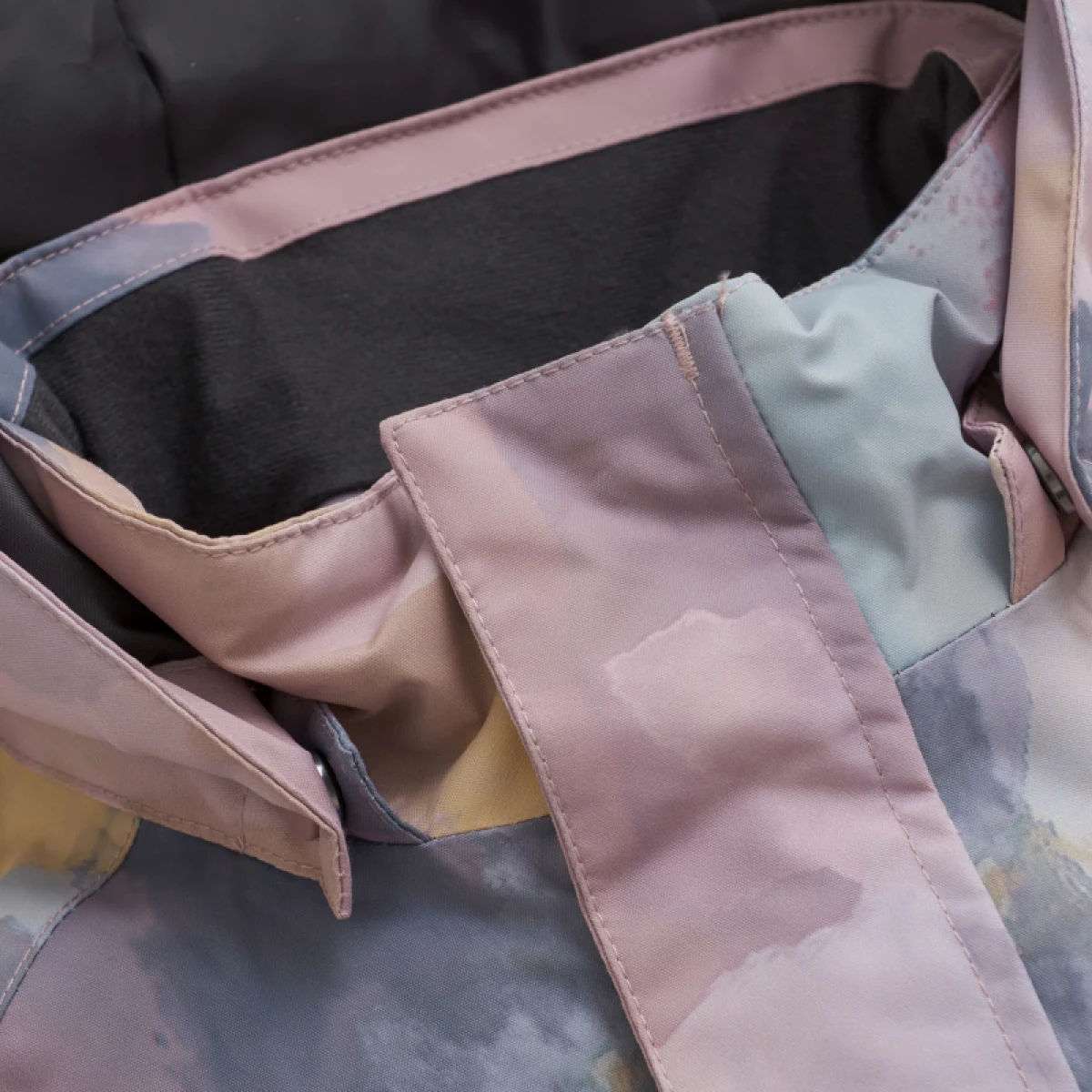 Dievčenský zimný overal - Veľkosť: 4200 | Farba: Kids Coverall - Aop-4200-Woodrose · záber 5