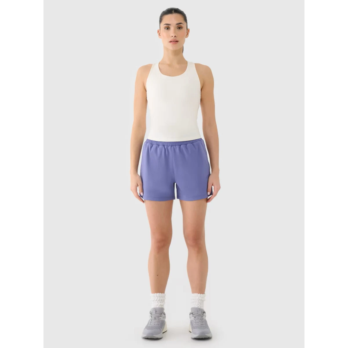 Dámske tréningové tielko 4F SLEEVELESS FNK F430-11S-OFF WHITE · záber 4
