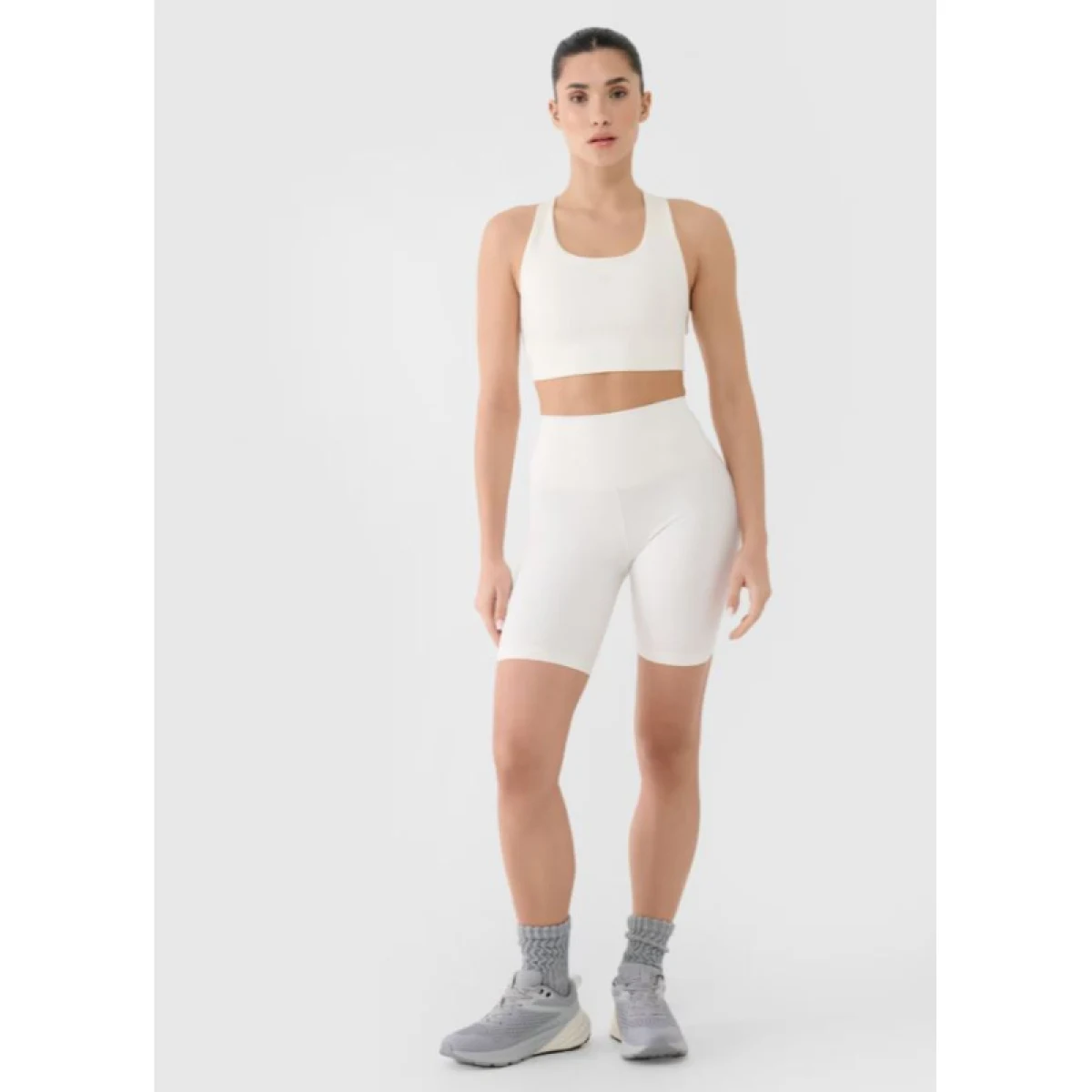 Dámska tréningová športová podprsenka 4F SPORT BRA F152-11S-OFF WHITE · záber 4