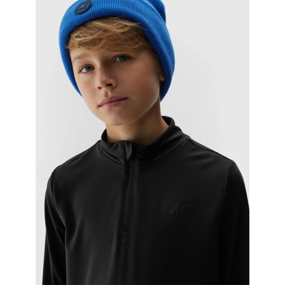 Chlapčenská lyžiarska mikina s 1 2 zipsom 4F JUNIOR BRUSHED UNDERWEAR-JAW23UBRUM045-20S-DEEP BLACK · záber 4