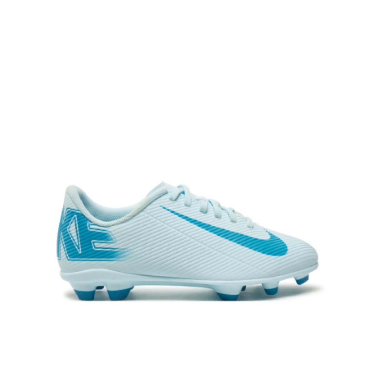 Chlapčenské futbalové kopačky outdoorové NIKE Vapor 16 Club Jr FG glacier blue black · záber 1