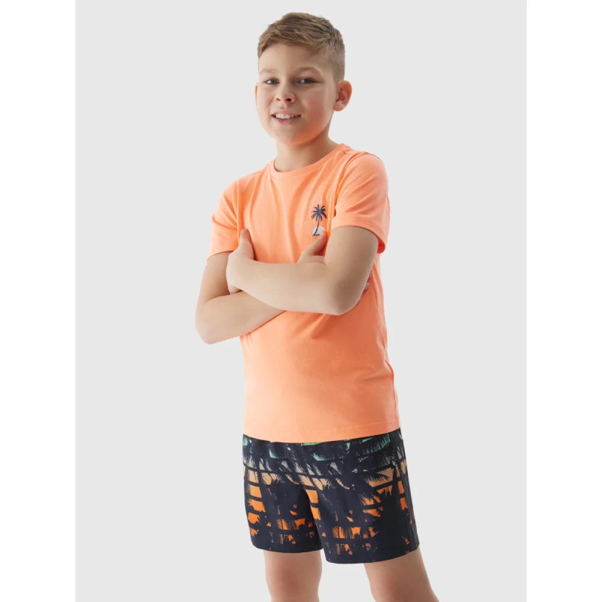 Chlapčenské plavky 4F JUNIOR BOARD SHORTS-4FJWSS24UBDSM067-96S-MULTICOLOUR 6 · záber 4
