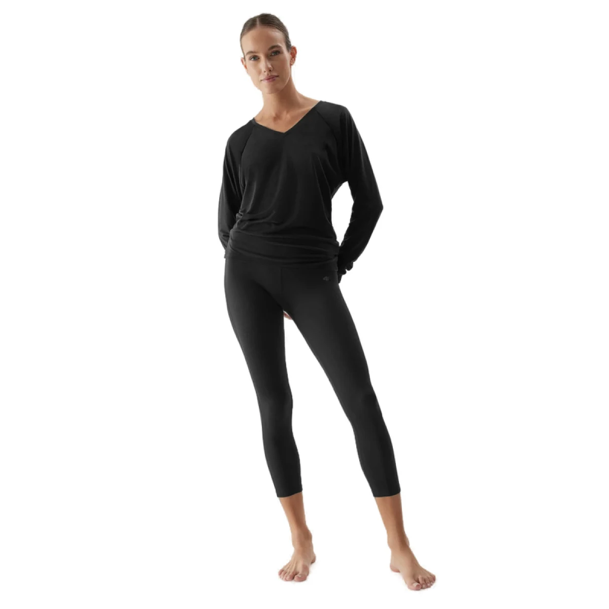 Dámske tréningové tričko s dlhým rukávom 4F LONGSLEEVE FNK-AW23TFLOF153-22S-ANTHRACITE · záber 5