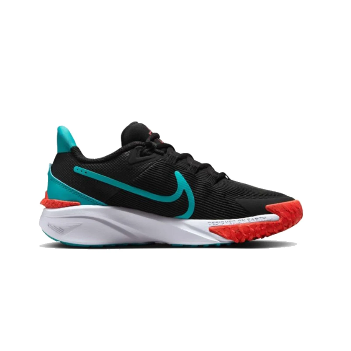 Chlapčenská športová obuv (tréningová) NIKE Star Runner 4 Jr black bright crimson white dusty cactus · záber 2