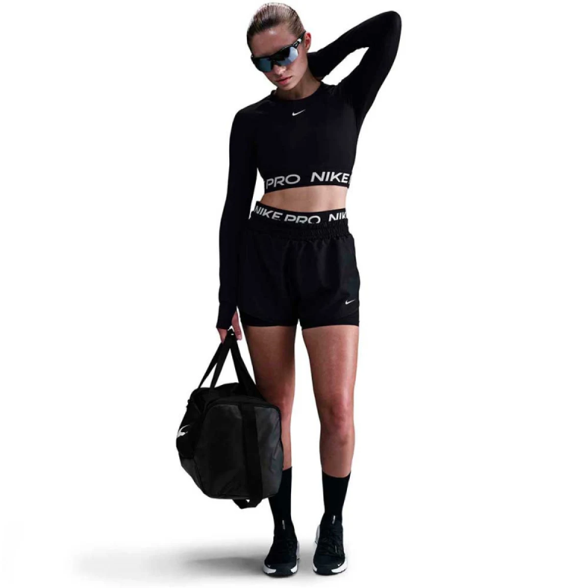 Dámske bežecké kraťasy NIKE PRO W NP DF 2IN1 SHORT TT · záber 4