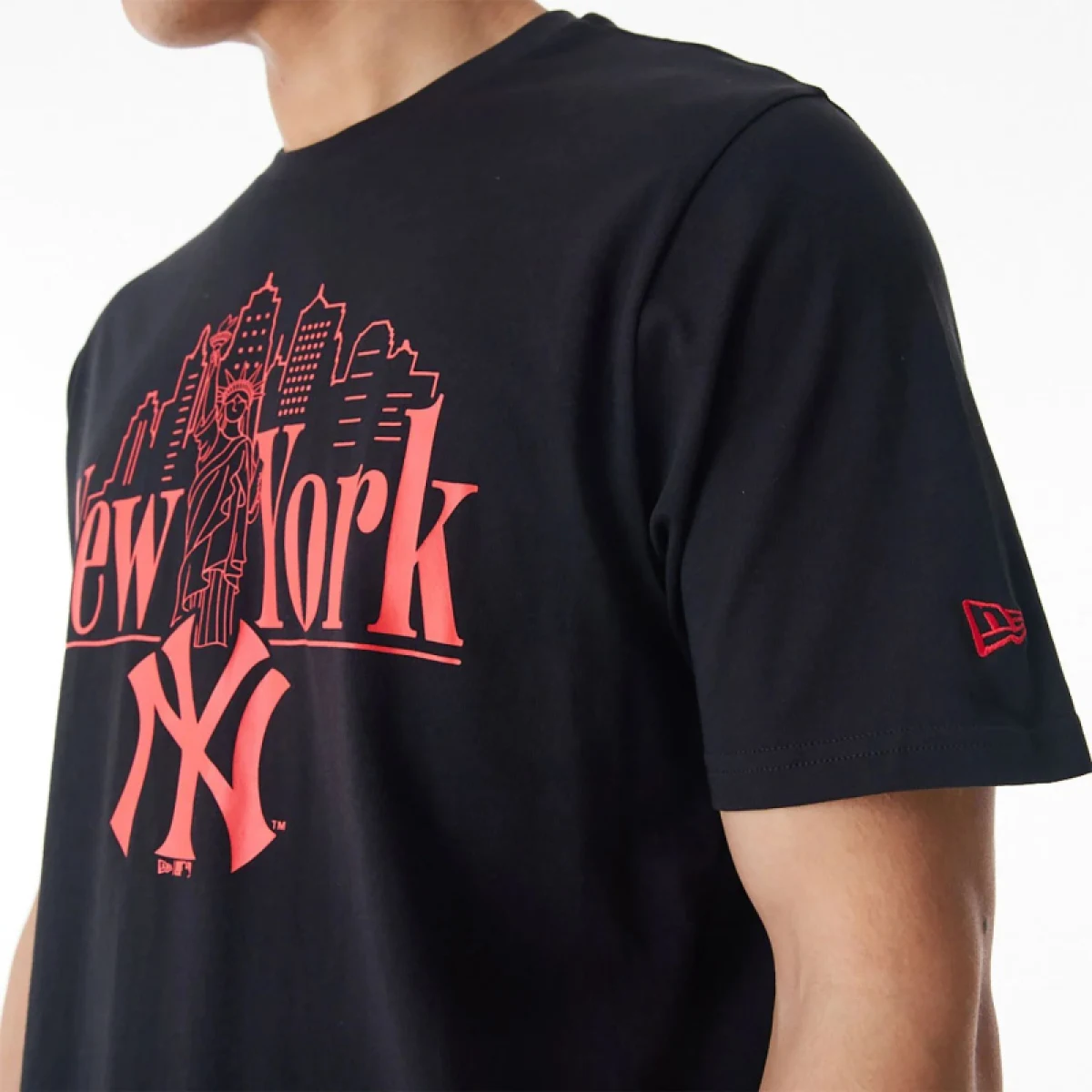 Tričko s krátkym rukávom NEW ERA MLB Ny graphic table tee NEYYAN · záber 4