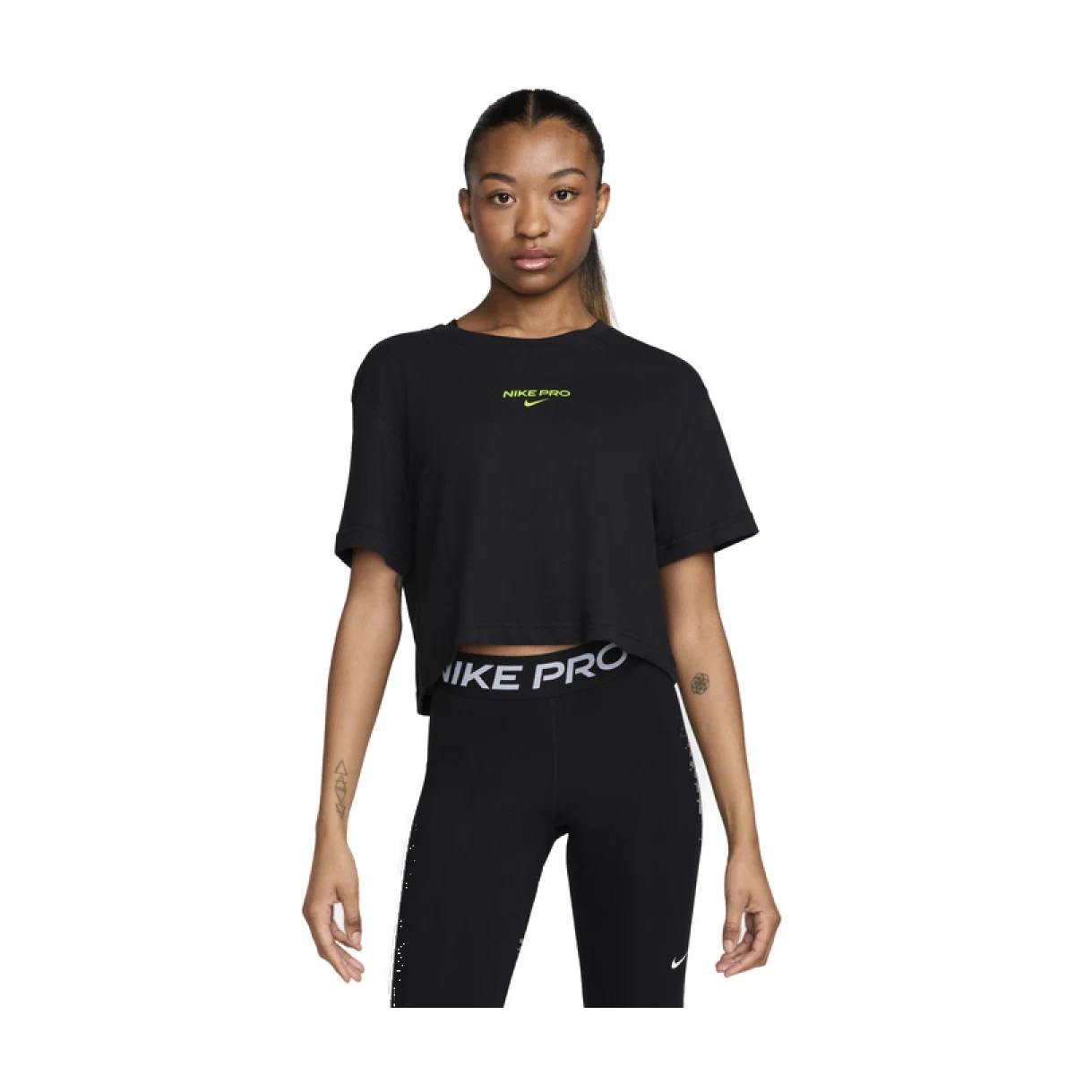 Dámske tréningové tričko s krátkym rukávom NIKE PRO W NK DF SS CRP TEE-010 BLACK · záber 3