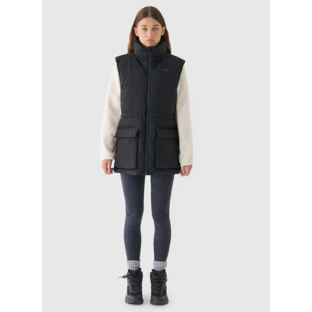 Dámska vesta 4F VEST JACKET-WAW24TVJAF135-20S-DEEP BLACK · záber 5