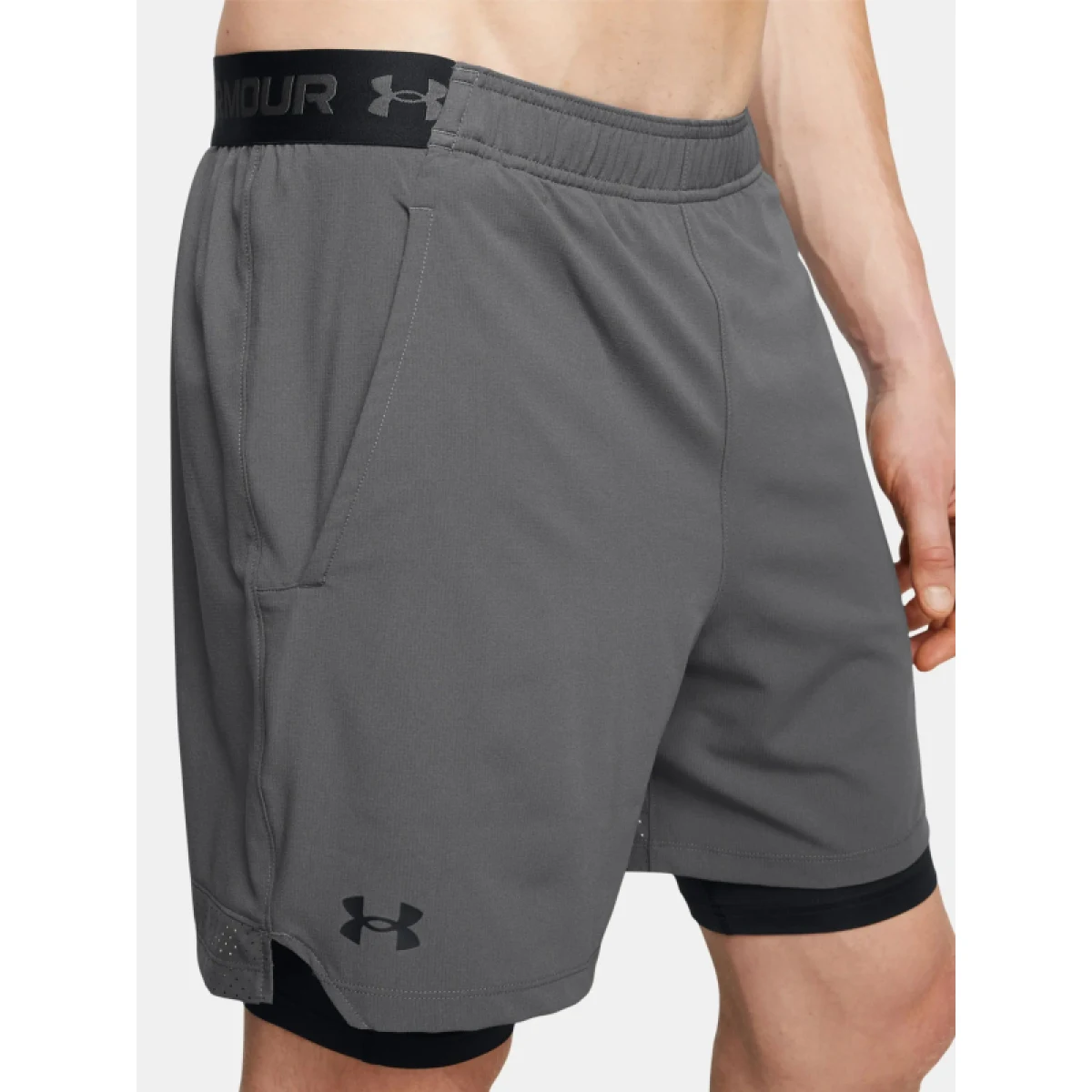Pánske tréningové kraťasy UNDER ARMOUR UA Vanish Woven 2in1 Sts-GRY · záber 2