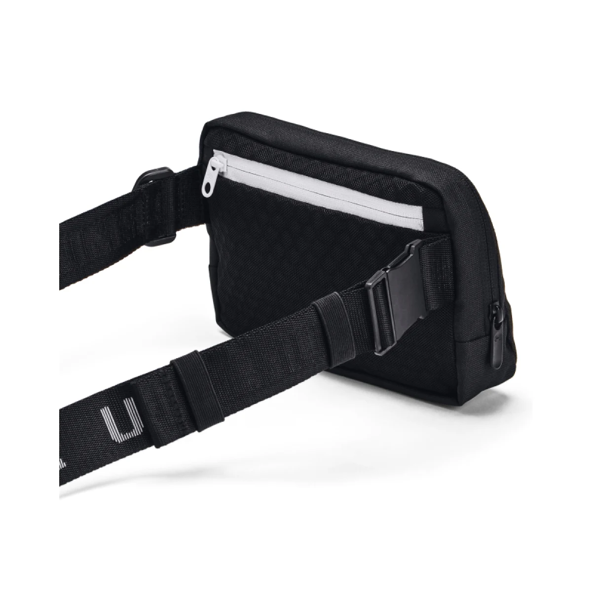 Ľadvinka UNDER ARMOUR UA Essential WB Xbody · záber 5