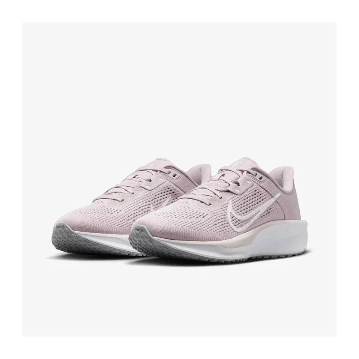 Dámska športová obuv (tréningová) NIKE Quest 6 W platinum violet wolf grey white · záber 4