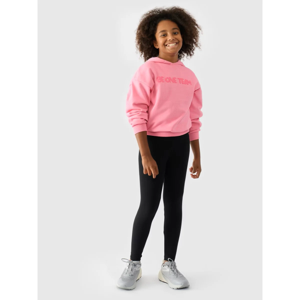 Dievčenské legíny 4F JUNIOR TIGHTS-JWMM00TTIGF178-20S-DEEP BLACK · záber 2