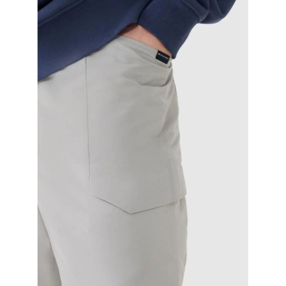 Pánske teplákové kraťasy 4F SHORTS CAS-WSS25TSHOM527-26S-WARM LIGHT GREY · záber 2