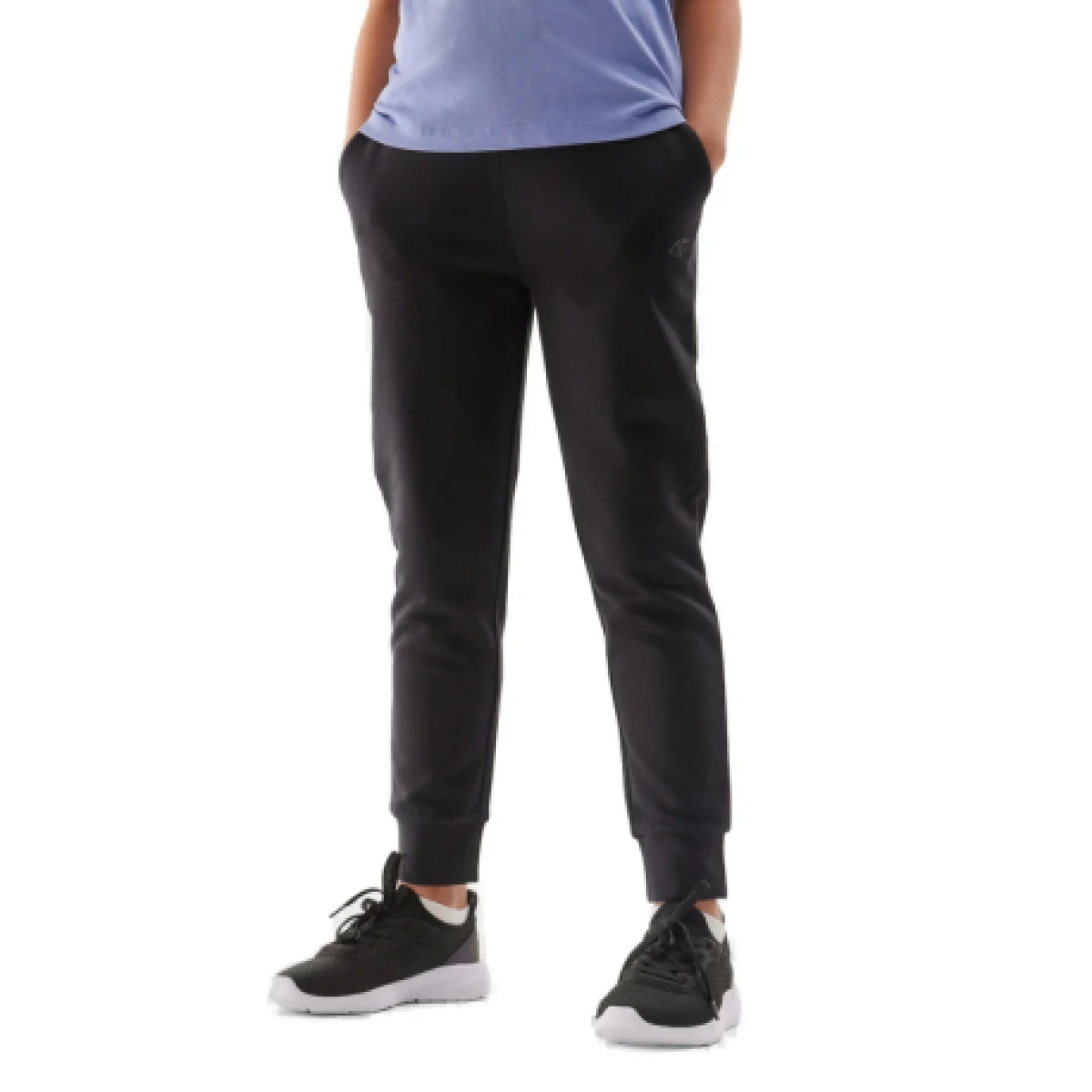 Dievčenské tepláky 4F JUNIOR TROUSERS-JAW23TTROF515-20S-DEEP BLACK · záber 1