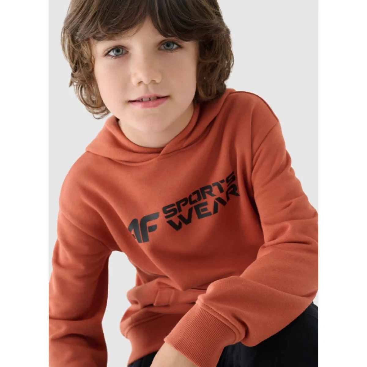 Chlapčenská mikina s kapucňou 4F JUNIOR SWEATSHIRT-JWAW24TSWSM1223-64S-SALMON CORAL · záber 2