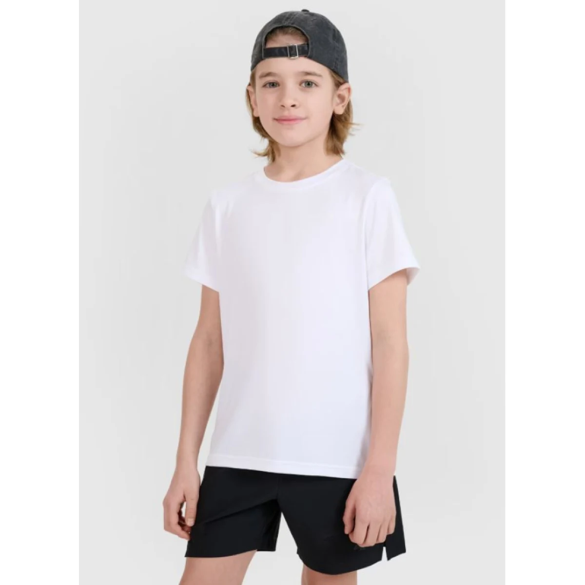 Chlapčenská športová súprava 4F JUNIOR APPAREL SET M025-20S-DEEP BLACK · záber 2