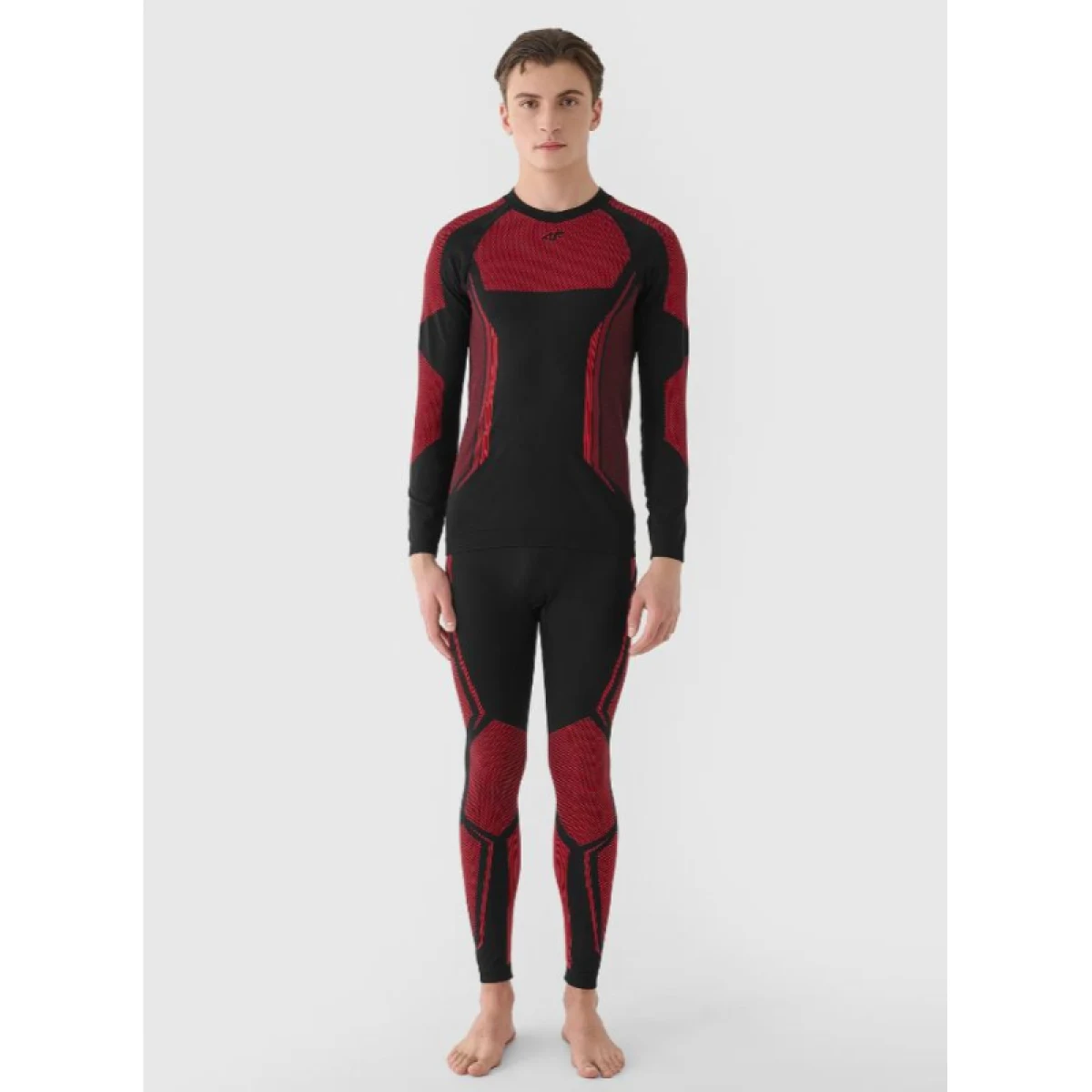 Pánske termo nohavice 4F SEAMLESS UNDERWEAR-WAW24USEAM166-62S-RED · záber 3