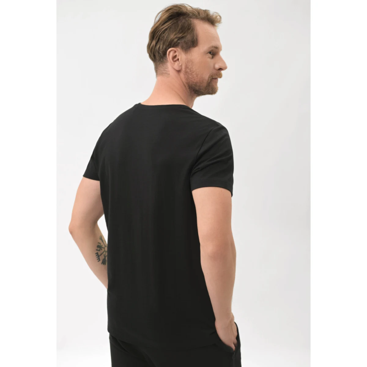 Pánske tričko s krátkym rukávom VOLCANO SUNSET-700-BLACK · záber 3