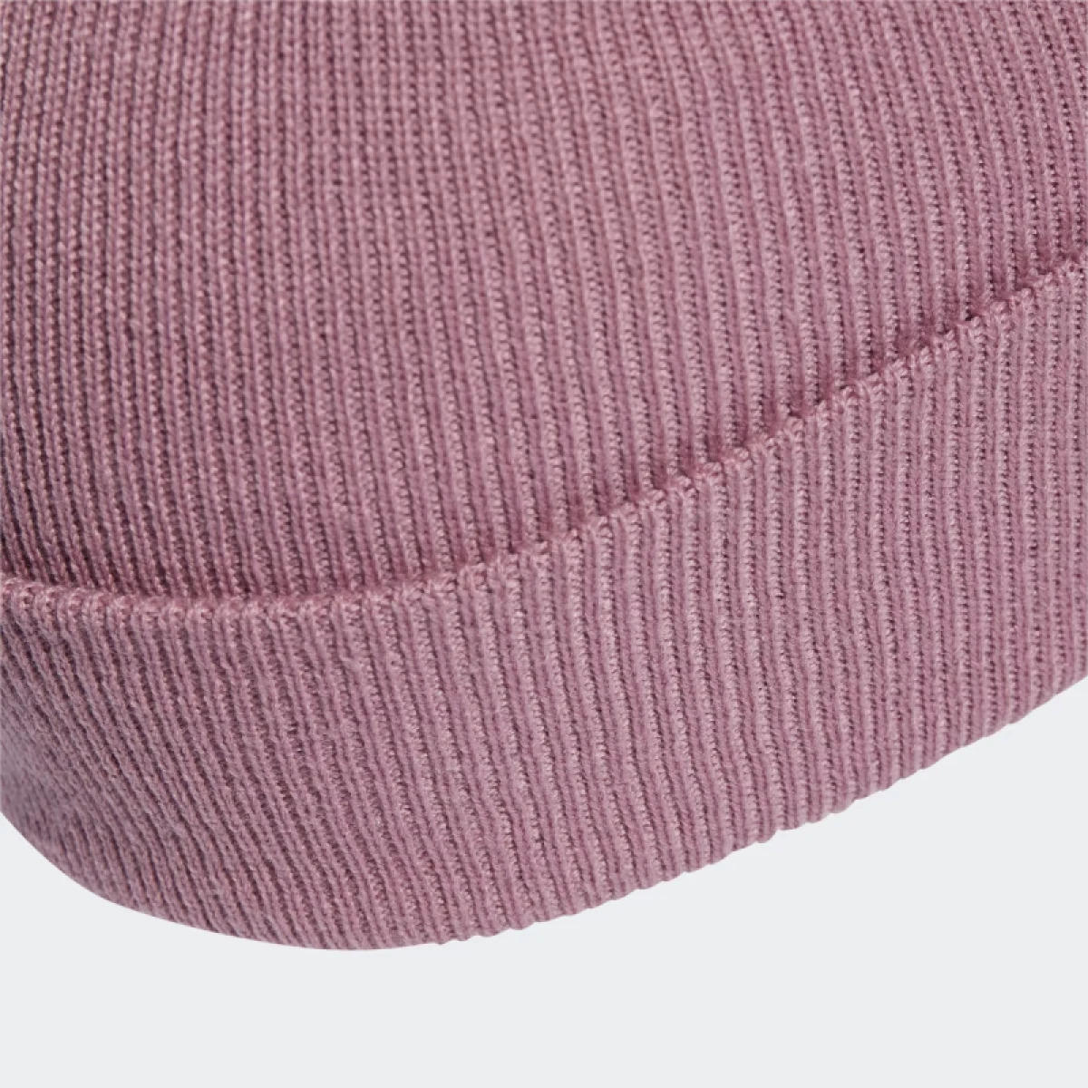 Dámska zimná čiapka ADIDAS LOGO BEANIE CUF WONORC WHITE · záber 3