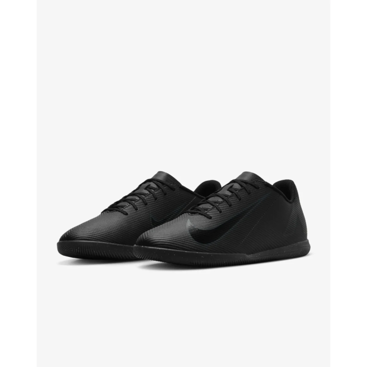 Pánske futbalové kopačky halové NIKE Mercurial Vapor 16 Club M IC black deep jungle black · záber 4