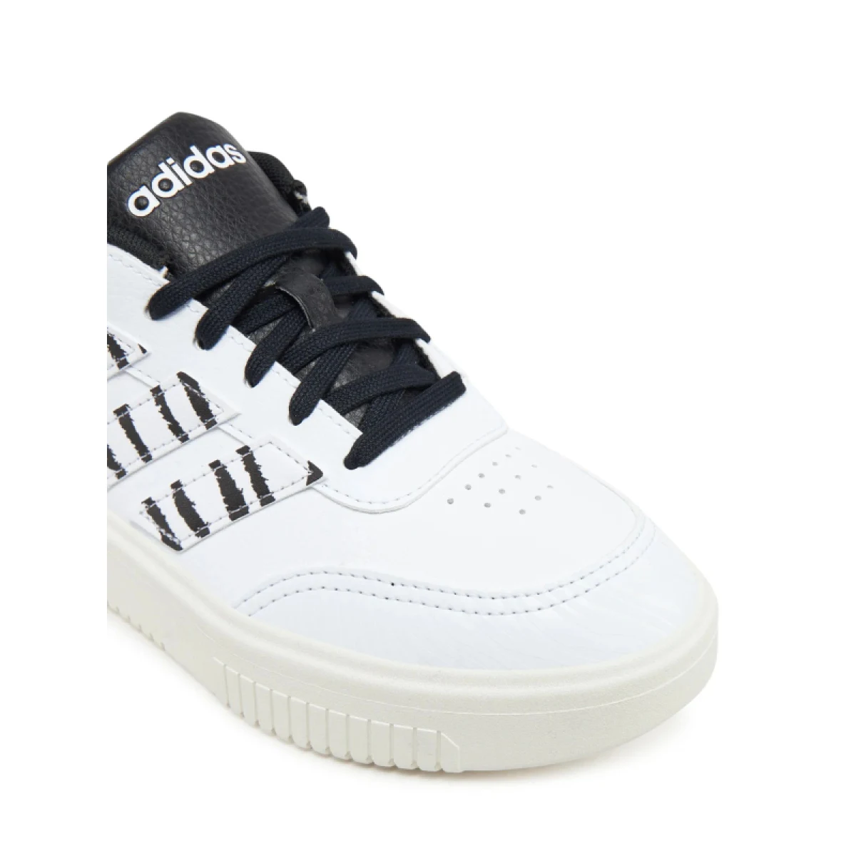 Dámska rekreačná obuv ADIDAS Courtblock Bold W cloud white cloud white core black · záber 5