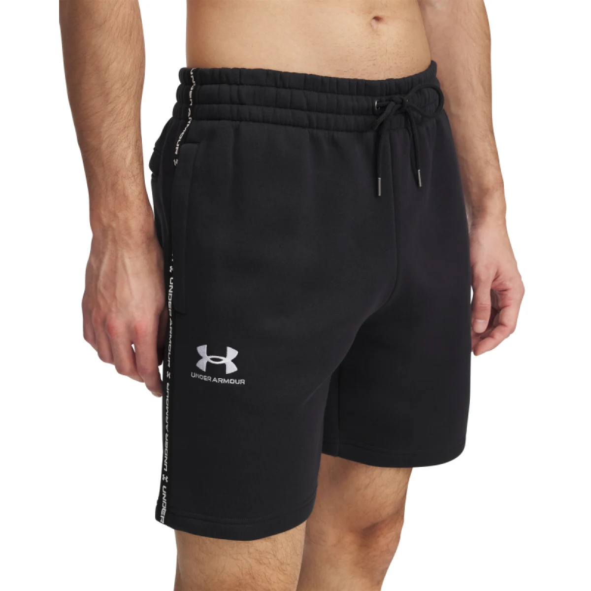Pánske teplákové kraťasy UNDER ARMOUR UA Icon Fleece Short Taping-BLK · záber 2