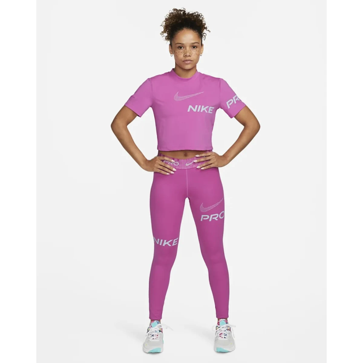 Dámske tréningové tričko s krátkym rukávom NIKE PRO W NP DF GRX SS CROP TOP-Pink · záber 4