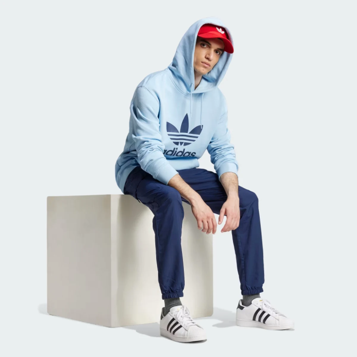 Pánska mikina s kapucňou ADIDAS ORIGINALS TREFOIL HOODY-CLESKY · záber 4