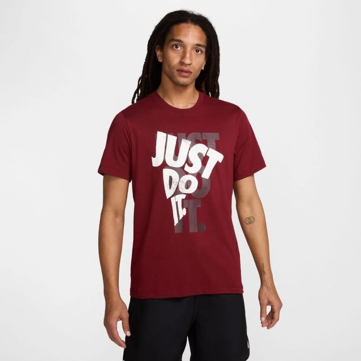 Pánske tričko s krátkym rukávom NIKE Sportswear (SP55)(52) · záber 2