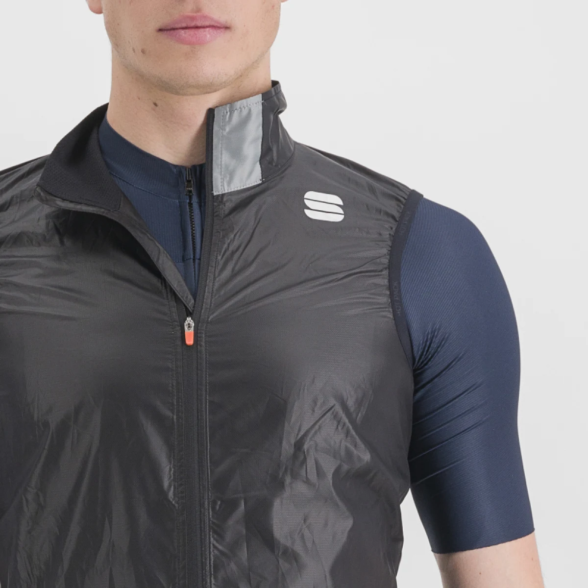 Pánska cyklistická vesta SPORTFUL Hot pack easylight vest, black · záber 4