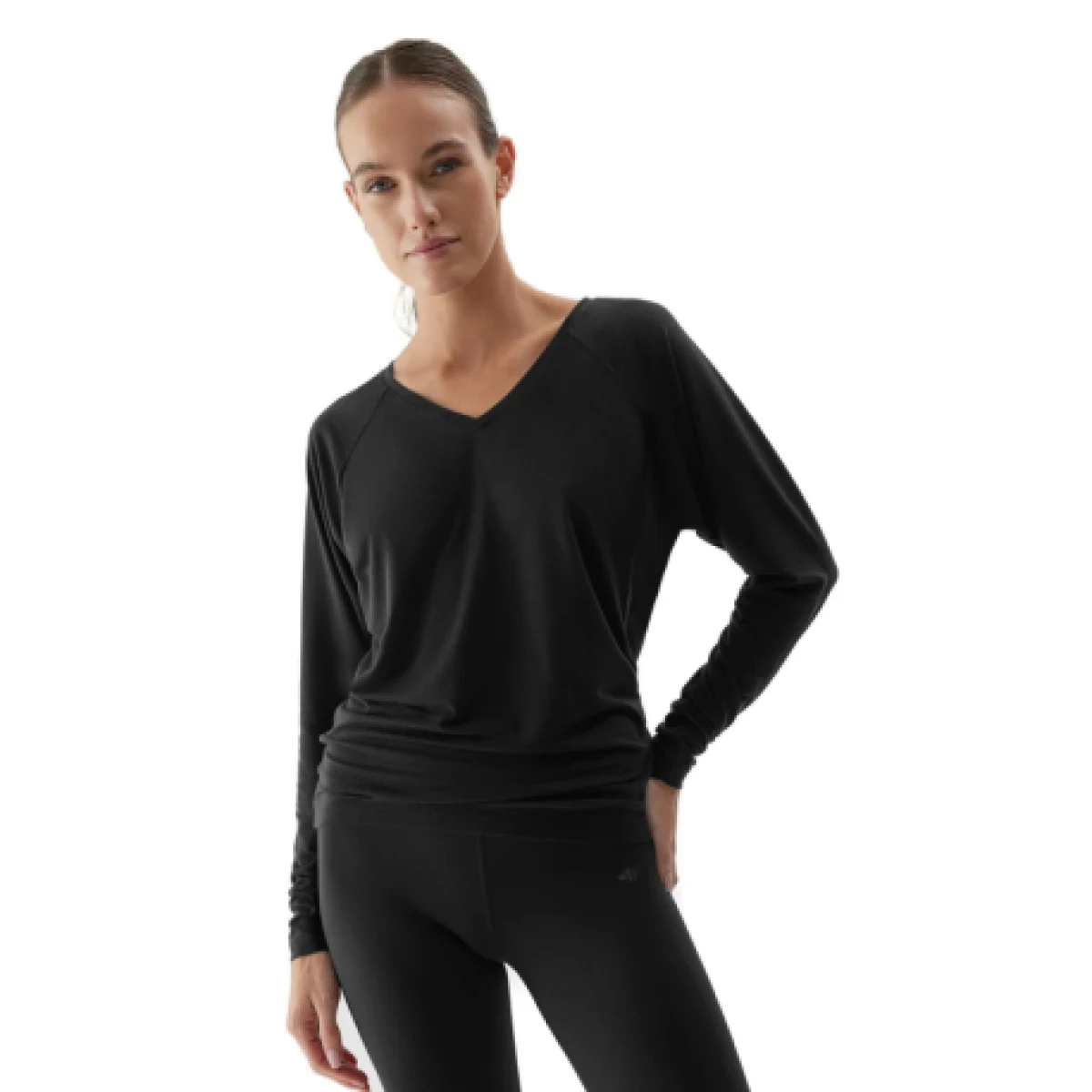 Dámske tréningové tričko s dlhým rukávom 4F LONGSLEEVE FNK-AW23TFLOF153-22S-ANTHRACITE · záber 1