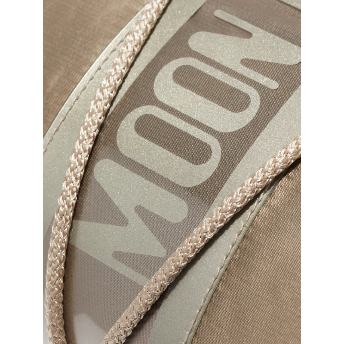 Vysoké zimné topánky MOON BOOT MB ICON GLANCE, B003 PLATINUM · záber 3