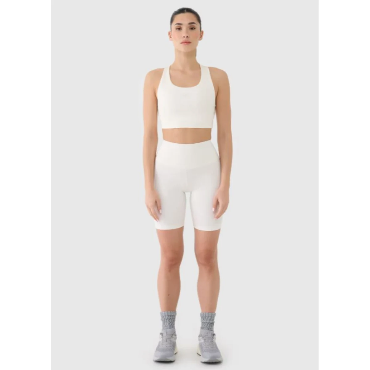 Dámske tréningové kraťasy 4F SHORT TIGHTS FNK F019-11S-OFF WHITE · záber 2
